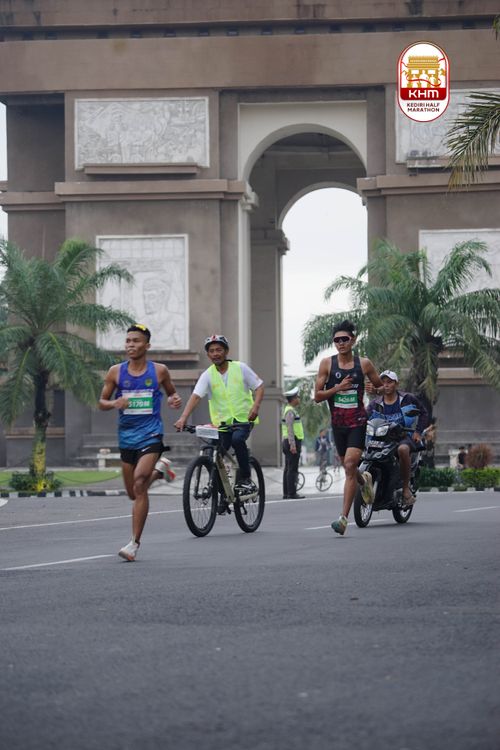 Race photo from Kediri Half Marathon 2025
