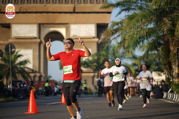 Race photo from Kediri Half Marathon 2024