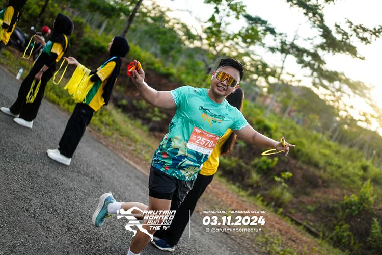 Race photo from Arutmin Borneo Run 2024