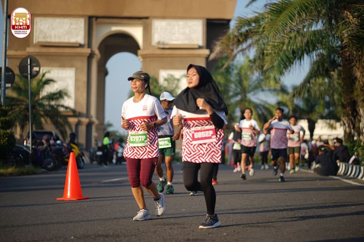 Race photo from Kediri Half Marathon 2024