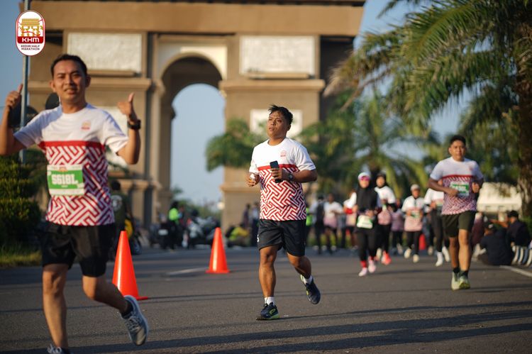 Race photo from Kediri Half Marathon 2024