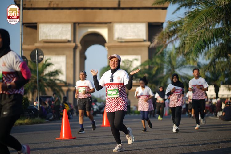Race photo from Kediri Half Marathon 2024