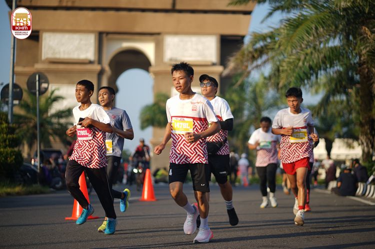 Race photo from Kediri Half Marathon 2024