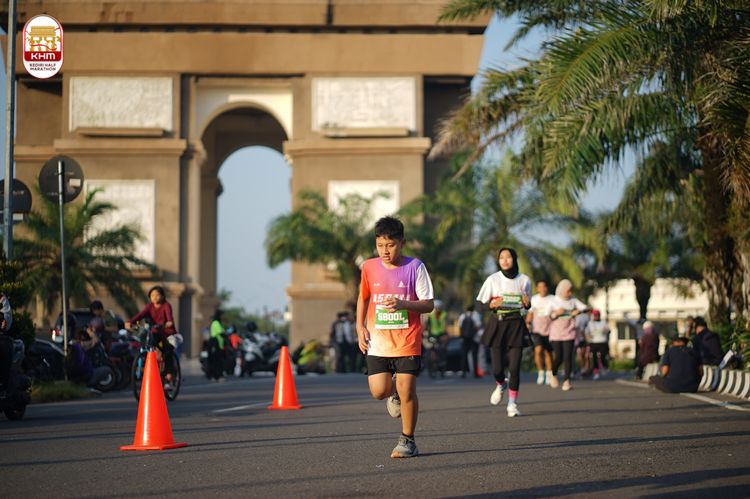 Race photo from Kediri Half Marathon 2024