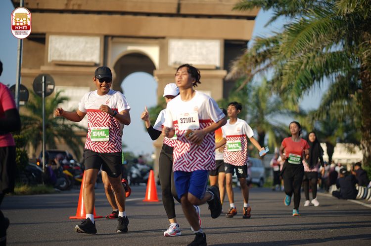 Race photo from Kediri Half Marathon 2024