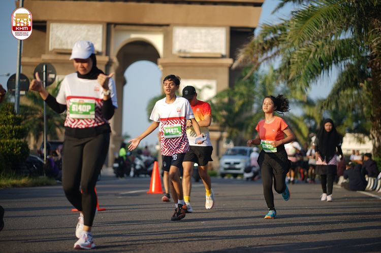 Race photo from Kediri Half Marathon 2024