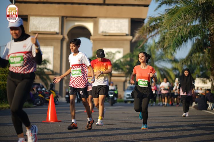 Race photo from Kediri Half Marathon 2024