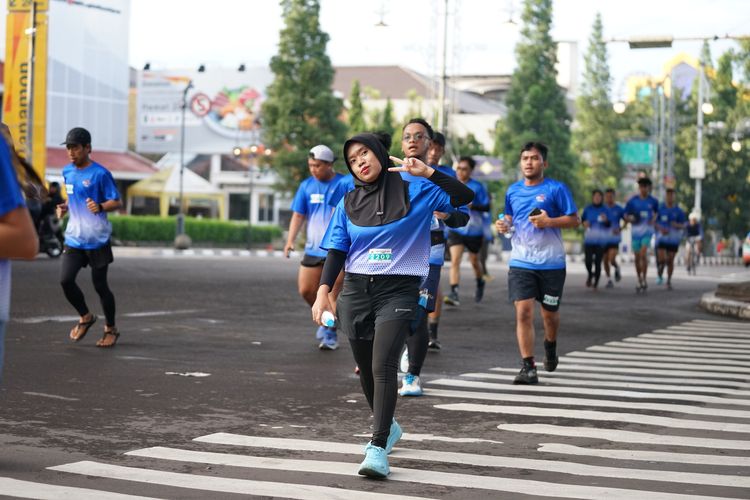 Race photo from KBP City Run 2024 Vibes