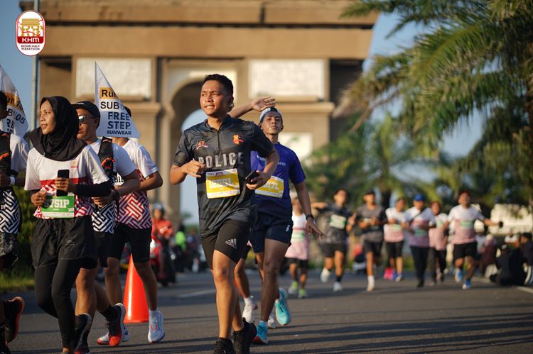 Race photo from Kediri Half Marathon 2024