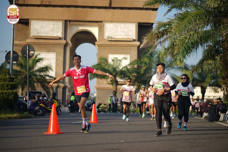Race photo from Kediri Half Marathon 2024