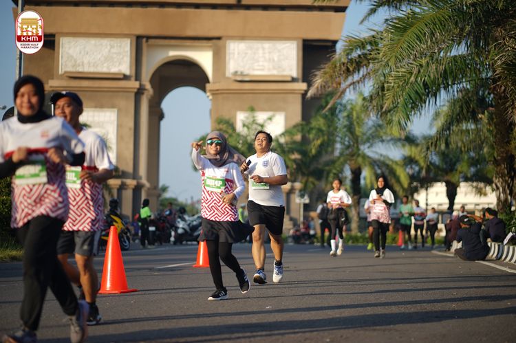 Race photo from Kediri Half Marathon 2024