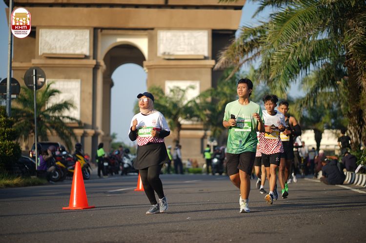 Race photo from Kediri Half Marathon 2024