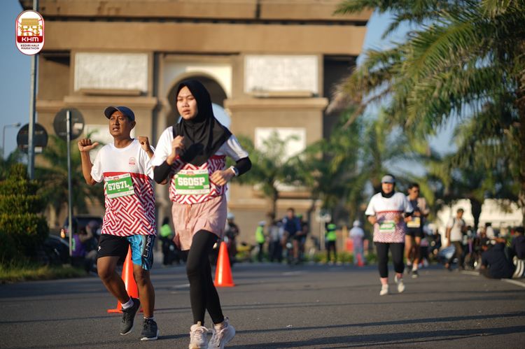 Race photo from Kediri Half Marathon 2024