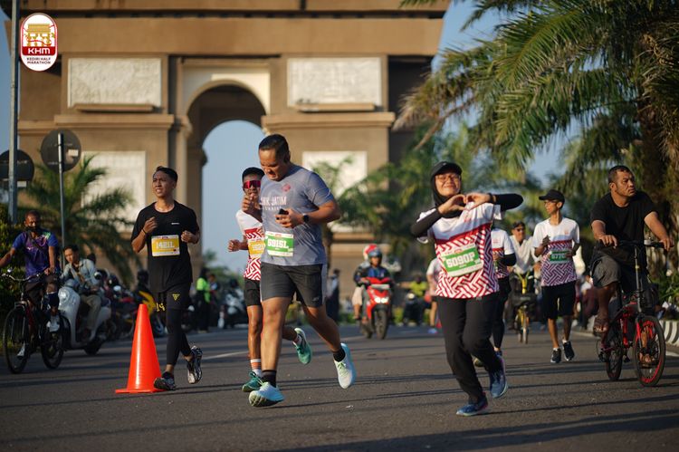 Race photo from Kediri Half Marathon 2024