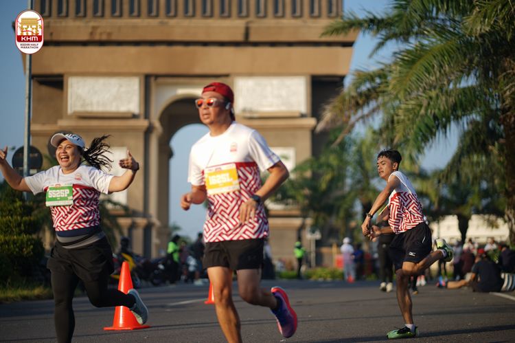 Race photo from Kediri Half Marathon 2024