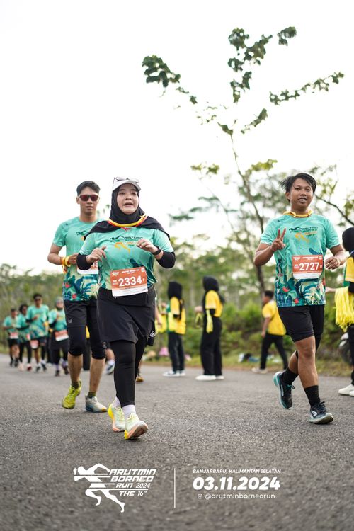 Race photo from Arutmin Borneo Run 2024