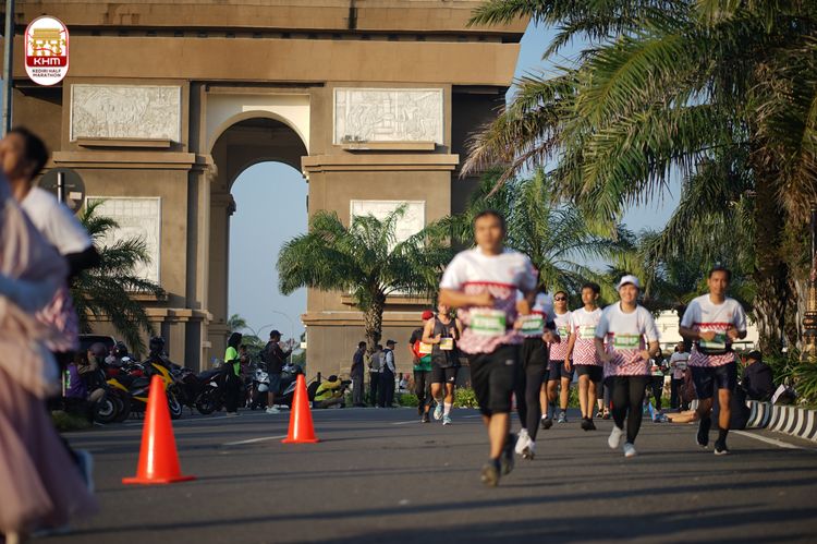 Race photo from Kediri Half Marathon 2024