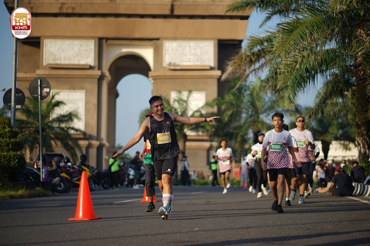 Race photo from Kediri Half Marathon 2024