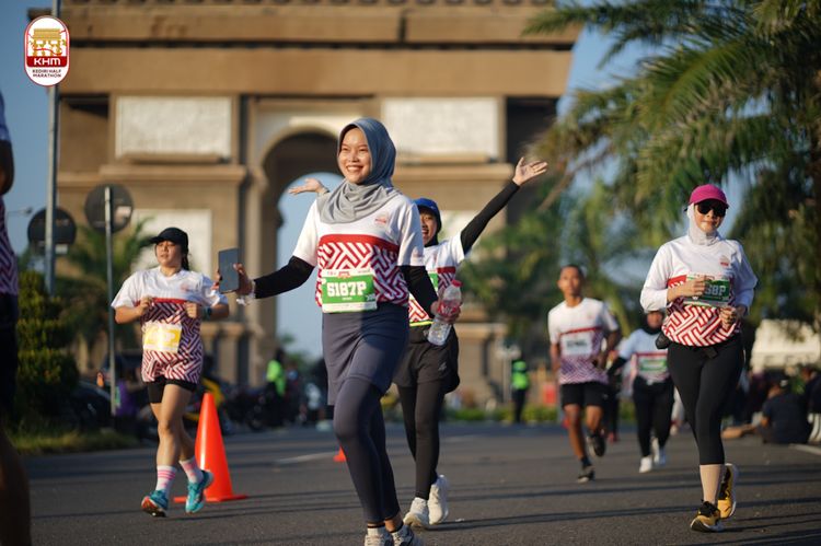 Race photo from Kediri Half Marathon 2024
