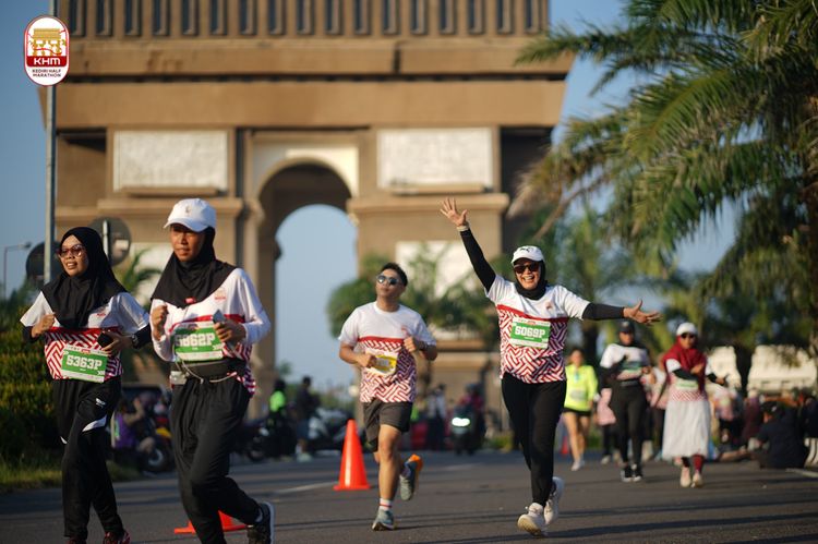 Race photo from Kediri Half Marathon 2024