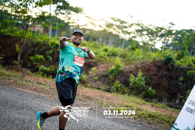 Race photo from Arutmin Borneo Run 2024