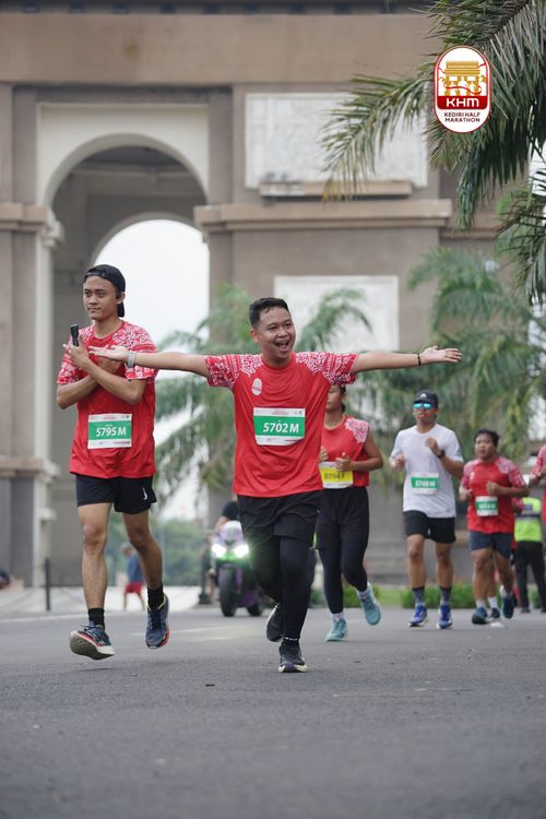 Race photo from Kediri Half Marathon 2025