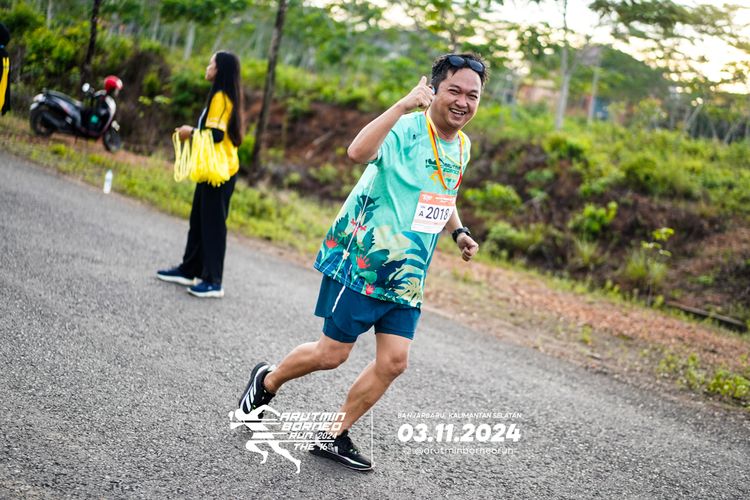 Race photo from Arutmin Borneo Run 2024