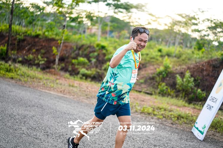 Race photo from Arutmin Borneo Run 2024