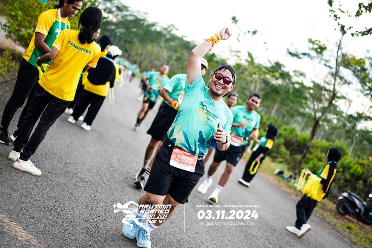 Race photo from Arutmin Borneo Run 2024