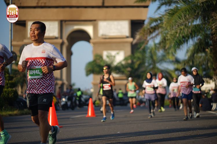 Race photo from Kediri Half Marathon 2024