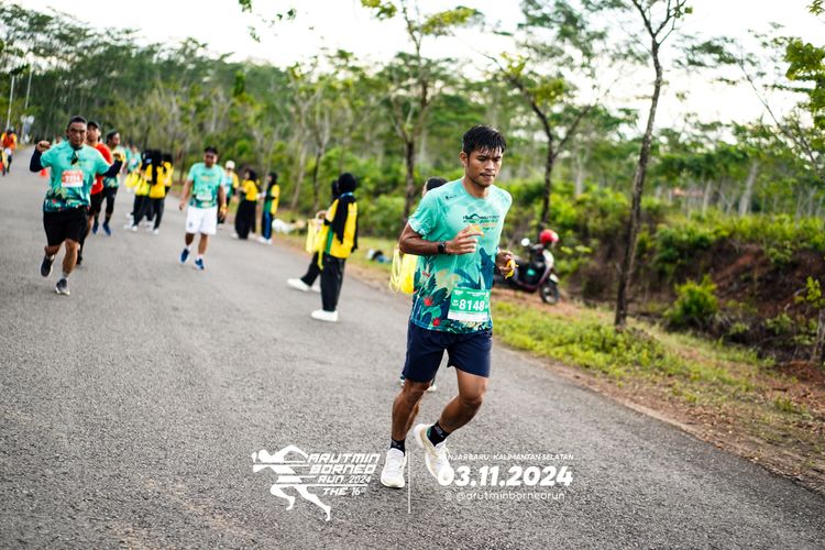 Race photo from Arutmin Borneo Run 2024