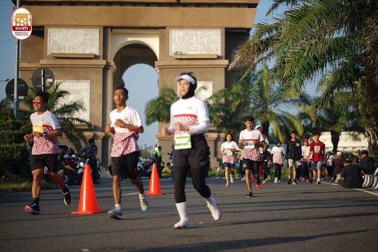 Race photo from Kediri Half Marathon 2024