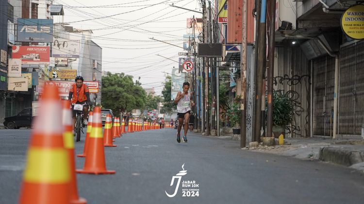 Race photo from Jabar Run 10K 2024
