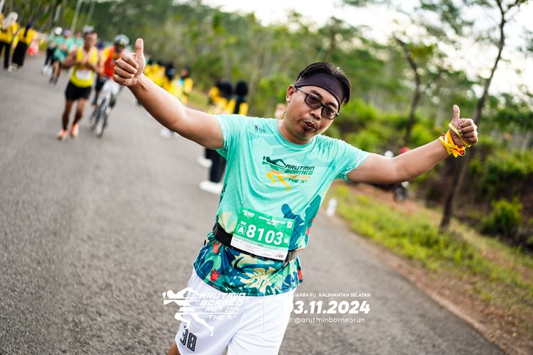 Race photo from Arutmin Borneo Run 2024