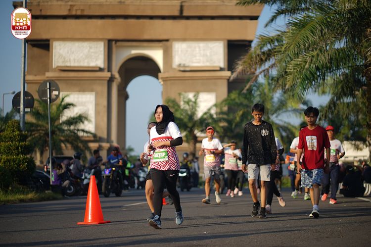 Race photo from Kediri Half Marathon 2024