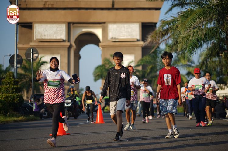 Race photo from Kediri Half Marathon 2024