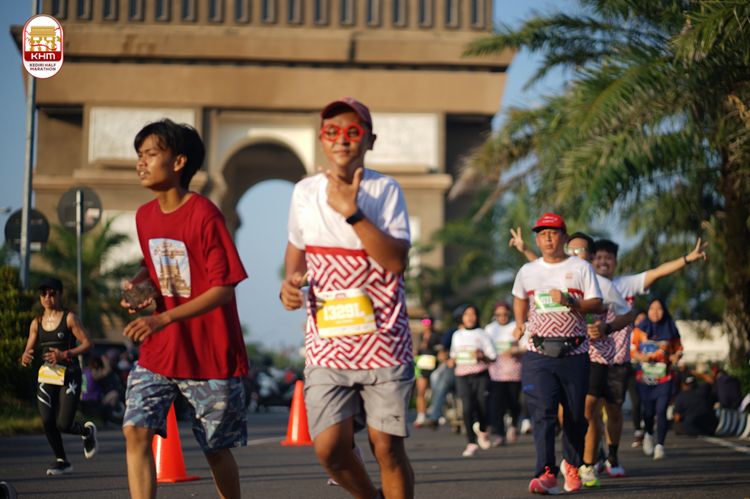 Race photo from Kediri Half Marathon 2024