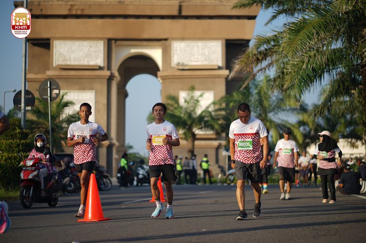 Race photo from Kediri Half Marathon 2024
