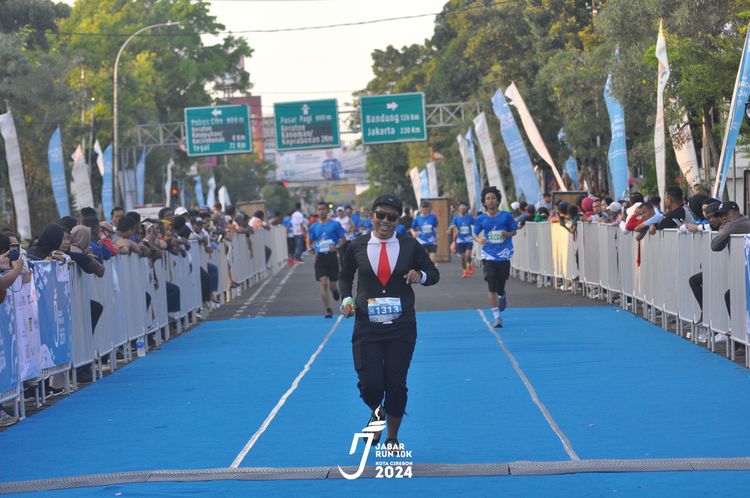 Race photo from Jabar Run 10K 2024
