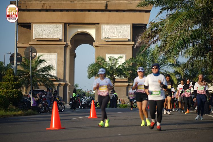 Race photo from Kediri Half Marathon 2024