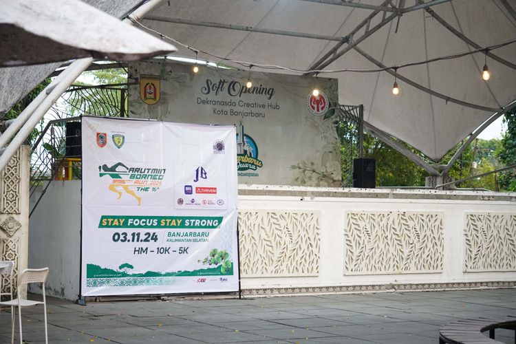 Race photo from ISC - Arutmin Borneo Run 