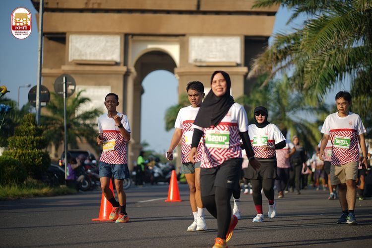 Race photo from Kediri Half Marathon 2024