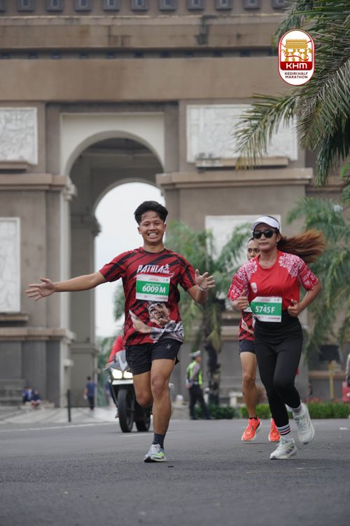 Race photo from Kediri Half Marathon 2025