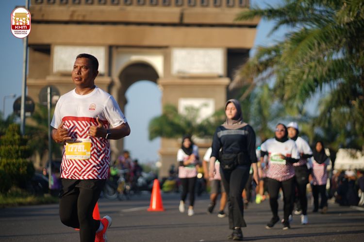Race photo from Kediri Half Marathon 2024