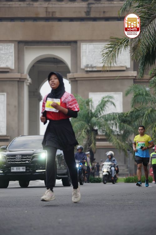 Race photo from Kediri Half Marathon 2025