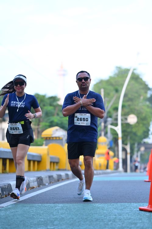 Race photo from KEMLU RUN 2025
