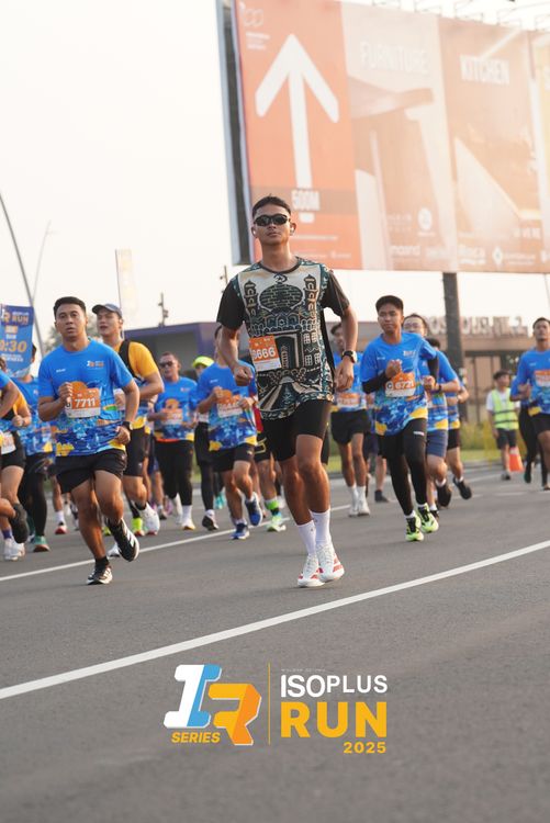 Race photo from ISOPLUS RUN 2025 - JAKARTA