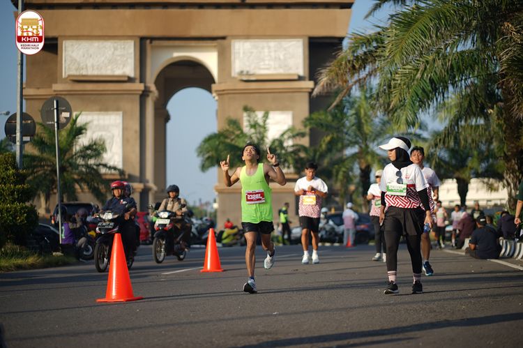 Race photo from Kediri Half Marathon 2024