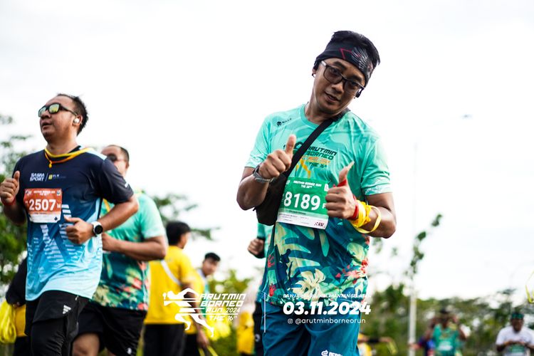 Race photo from Arutmin Borneo Run 2024
