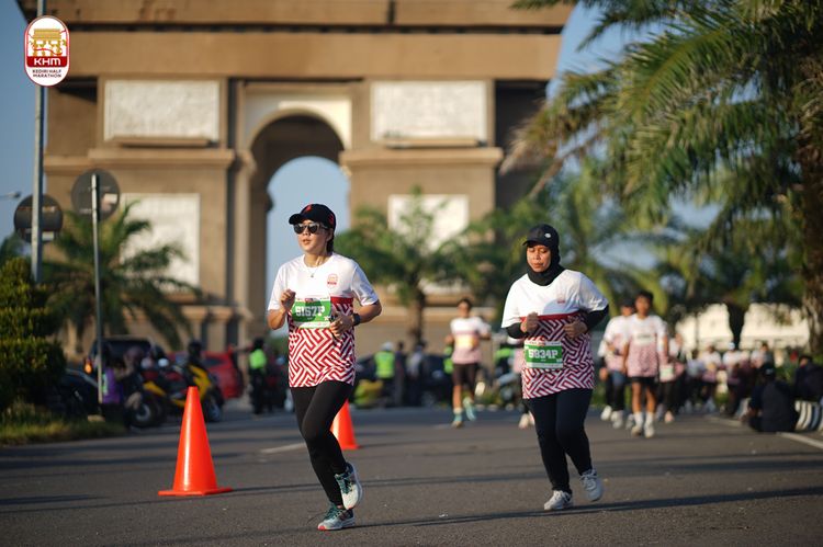 Race photo from Kediri Half Marathon 2024